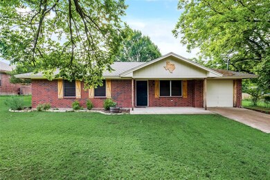 1406 Franklin St, Weatherford, TX 76086 - photo 3