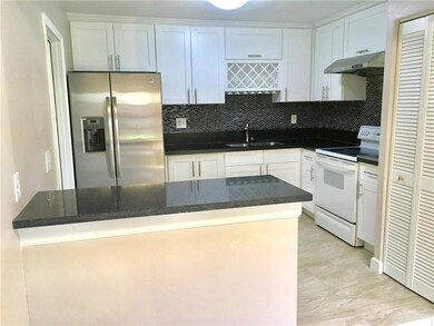 3678 E Forge Rd, Davie, FL 33328 - photo 4