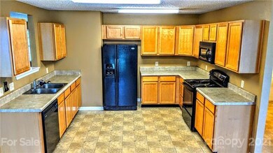 500 Danfield Dr, Clover, SC 29710 - photo 3