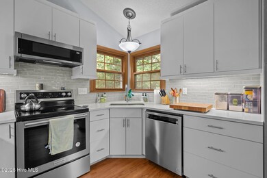 1916 Jumpin Run Dr, Wilmington, NC 28403 - photo 7