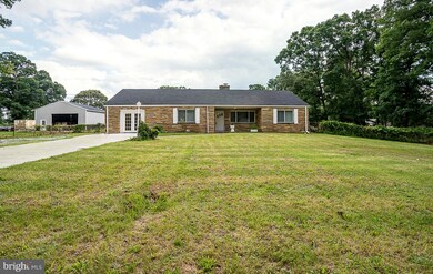 5110 Abbott Dr, Temple Hills, MD 20748 - photo 3