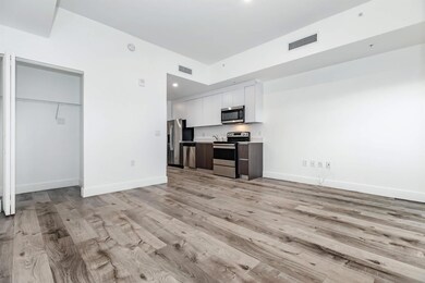 39 NW 7th Ave unit 405, Miami, FL 33128 - photo 2
