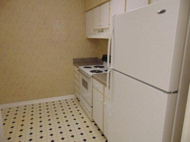 850 Mallery St unit J6 UP, Saint Simons Island, GA 31522 - photo 5