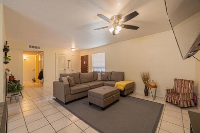 10762 Vista Del Sol Dr unit A-D, El Paso, TX 79935 - photo 5
