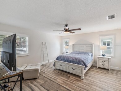 1979 Whitney Oaks Blvd, Clearwater, FL 33760 - photo 5