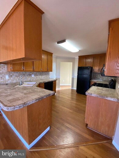 310 Meadowlark Ln, Berkeley Springs, WV 25411 - photo 6