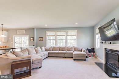 1867 Candlewyck Ln, Green Lane, PA 18054 - photo 6