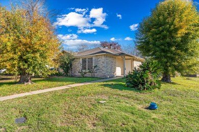 11002 Crenchrus Ct, Houston, TX 77086 - photo 2