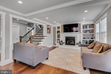 209 N Marlyn Ave, Essex, MD 21221 - photo 7