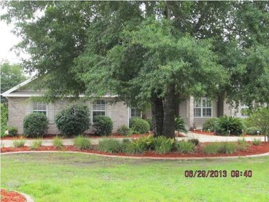 1302 Grandview Dr, Crestview, FL 32539 - photo 4