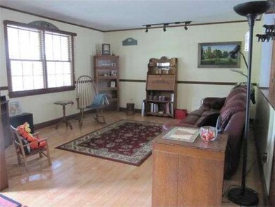 11 Carillon Cir, Easthampton, MA 01027 - photo 4