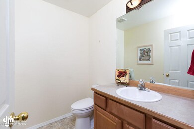 Half Bath 20190527-DW-43725-SMALL
