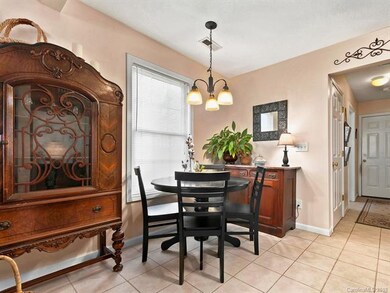 80 Rotunda Cir, Asheville, NC 28806 - photo 5