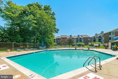 1110 Castle Harbour Way unit 2A, Glen Burnie, MD 21060 - photo 4