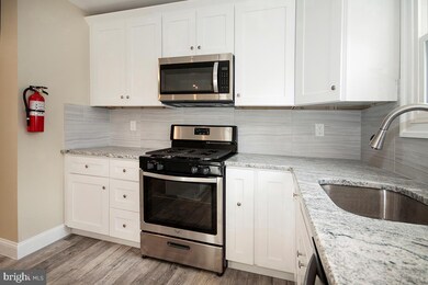 915 Hillside Dr, Atco, NJ 08004 - photo 5