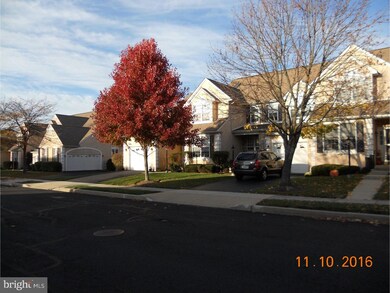 18 Wheatsheaf Ln unit 18, Norristown, PA 19403 - photo 2