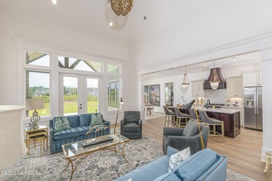 7420 Falkirk Ln-10