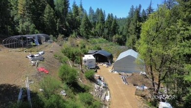 Upper and lower building pads