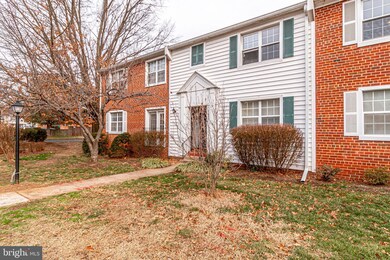 2825 D S Wakefield St unit D, Arlington, VA 22206 - photo 2