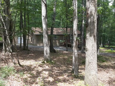 239 Fawn Lake Dr, Hawley, PA 18428 - photo 7