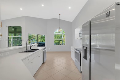 8442 NW 57th Dr, Coral Springs, FL 33067 - photo 7