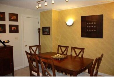 64 Jacqueline Rd unit 10, Waltham, MA 02452 - photo 3