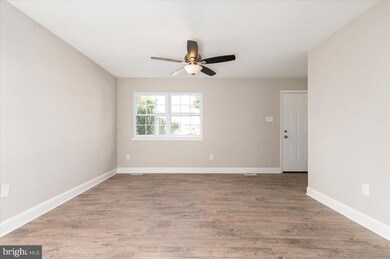 637 Glynlee Ct, Reisterstown, MD 21136 - photo 7