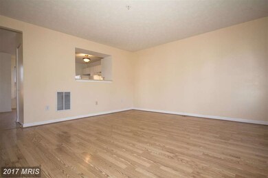 87 Gwynnswood Rd, Owings Mills, MD 21117 - photo 5