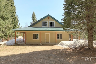 32 Shay Rd, Cascade, ID 83611 - photo 4