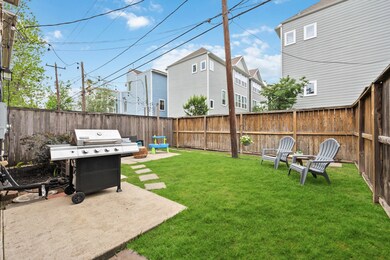 2705 Rutland St unit H, Houston, TX 77008 - photo 3