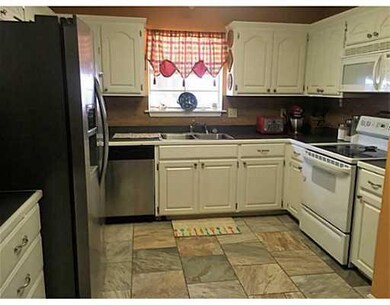 130 Wildwood Dr, Pineville, LA 71360 - photo 7