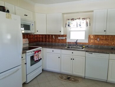 167 Pineview Terrace, West Wareham, MA 02576 - photo 4