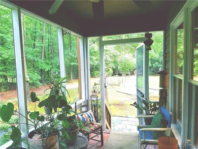 7113 W Quaker Rd, Disputanta, VA 23842 - photo 6