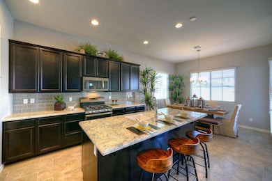 007_Kitchen