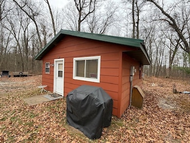 N850 Hamilton Falls Rd, Stanley, WI 54768 - photo 2