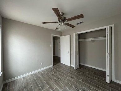 100 E Hillside Rd unit 119, Laredo, TX 78041 - photo 7