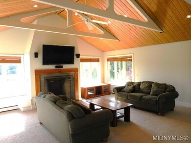 super big bonus family room
