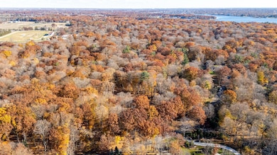 1491 Waukazoo Dr, Holland, MI 49424 - photo 4