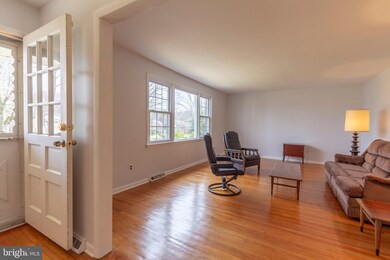 1130 Rydal Ln, Southampton, PA 18966 - photo 6