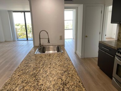 Vecino Del Mar unit 914, North Miami, FL 33181 - photo 3
