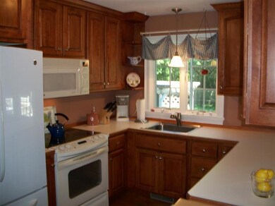 32 Winter St, Yarmouth Port, MA 02675 - photo 5