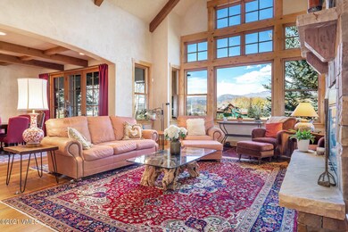 265 Haystacker Dr-036-052-Living Room-ML