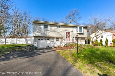 24 Princeton Dr Howell-print-005-013-Fro