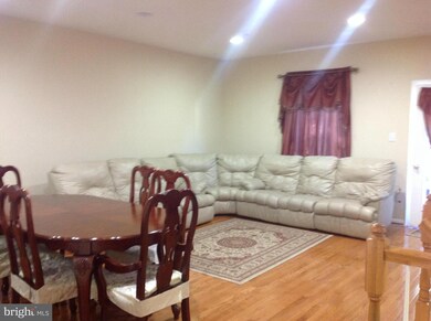 13028 Woodcutter Cir, Germantown, MD 20876 - photo 7