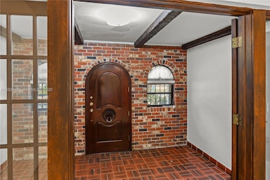 612 Minorca Ave, Coral Gables, FL 33134 - photo 5