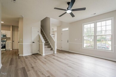 003-photo-living-room-14616745