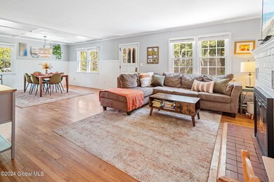 2031 Regent St, Schenectady, NY 12309 - photo 7