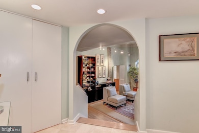 2123 California St NW unit B5, Washington, DC 20008 - photo 3