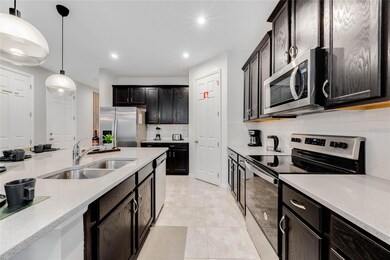 8943 Amelia Downs Trail, Four Corners, FL 34747 - photo 5