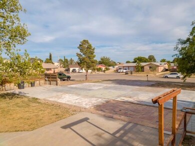 15349 Woodhill Ct, Horizon City, TX 79928 - photo 7